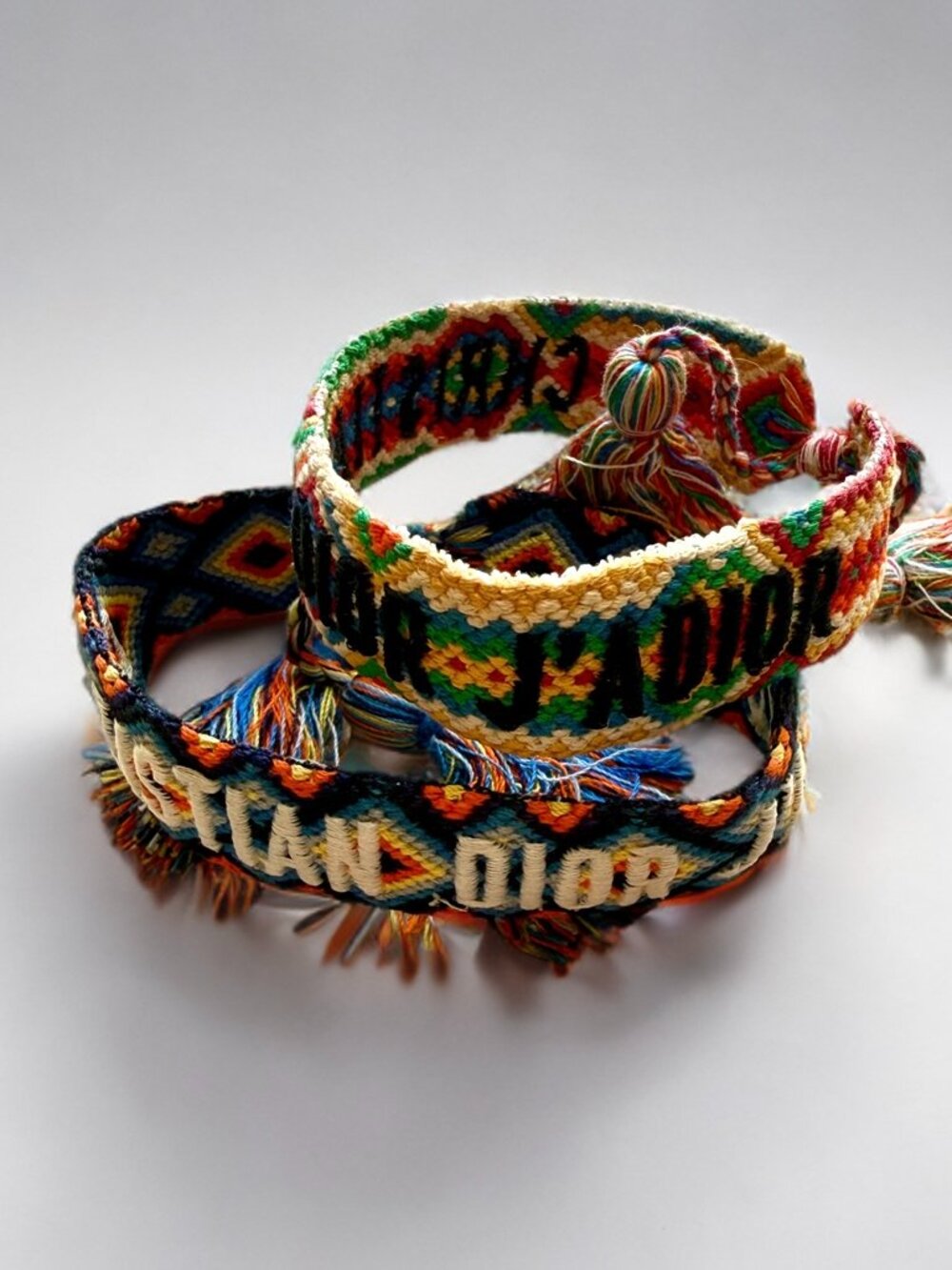 Christian Dior J'Adior Multicolor Woven Cotton Friendship Bracelets (2)